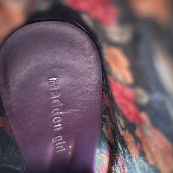 Madden Girl/EUC Vintage Lace Up Ankle Boots Sz 7.5 - Picture 4 of 8